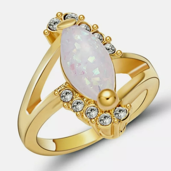 New Marquise Cut White Fire Opal Gold Ring. - Picture 3 of 3